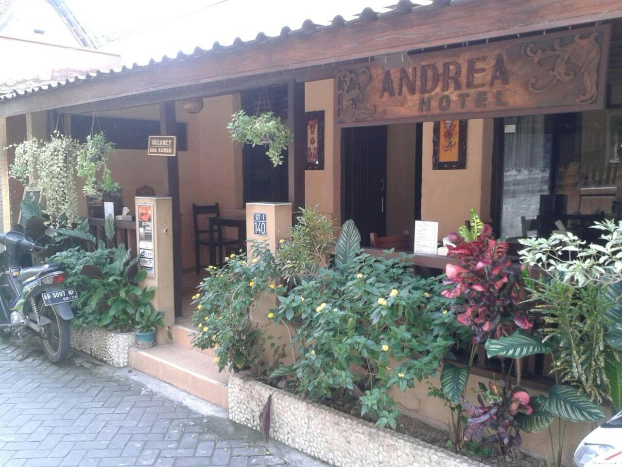 Andrea Hotel Yogyakarta Exterior photo